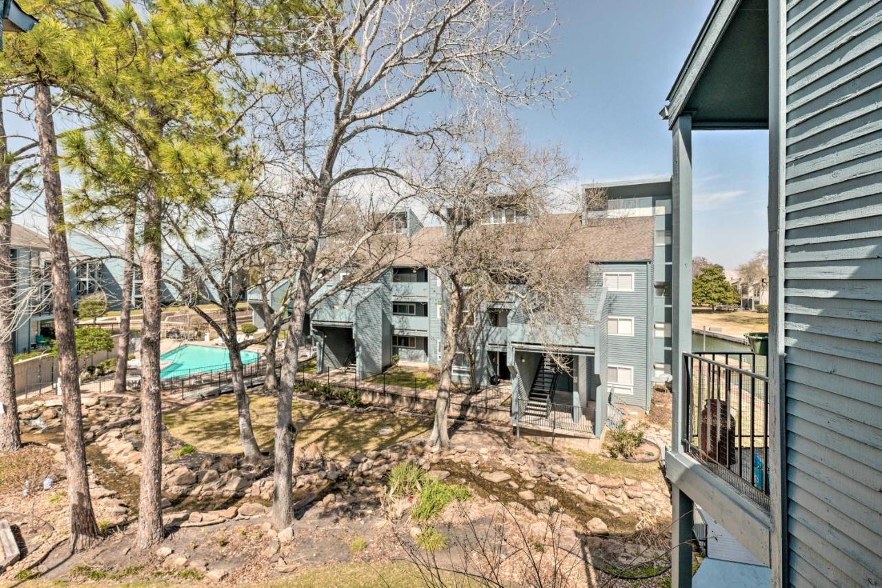 Idyllic Montgomery Condo With Pool And Lake View! Exterior photo